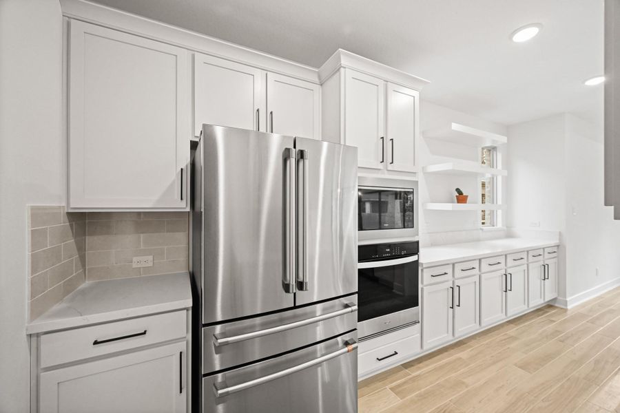 Furnished interior view inside a new home in Woodforest – 60', Montgomery (Image 8). Furnished interior view inside a new home in Woodforest – 60', Montgomery (Image 8).