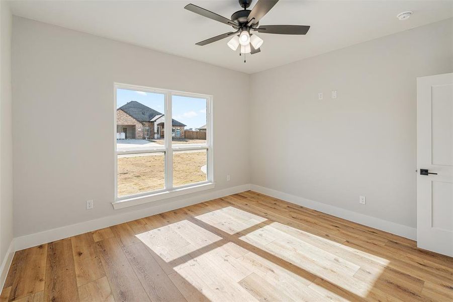 Spacious, unfurnished interior of a new home in , Mabank (Image 18).