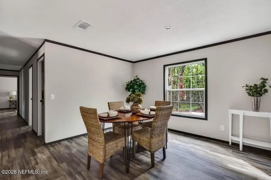 Furnished interior view inside a new home in , Middleburg (Image 39).