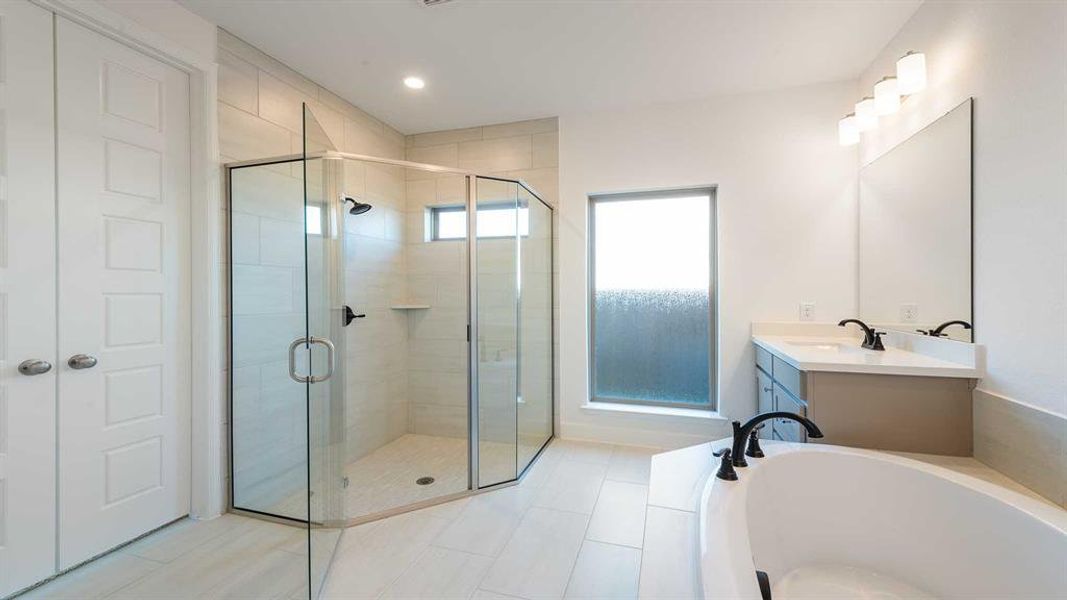 Furnished interior view inside a new home in Mosaic 50', Celina (Image 10).