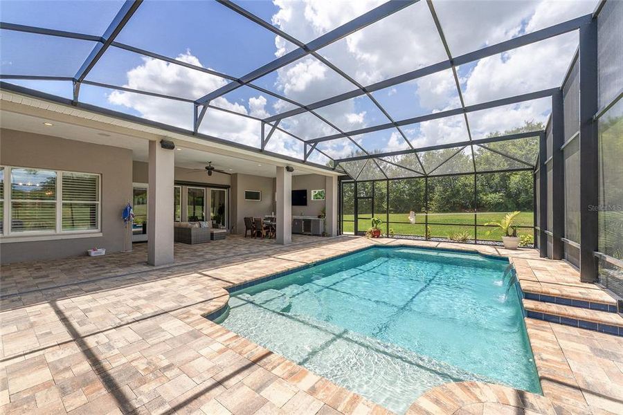 Image 71 of a home in .