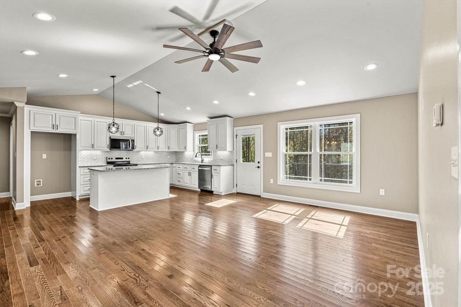Focused Living Room/Kitchen View Focused Living Room/Kitchen View