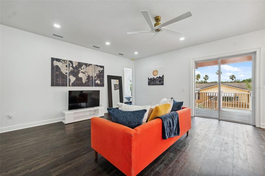 Furnished interior view inside a new home in , Hudson (Image 13).