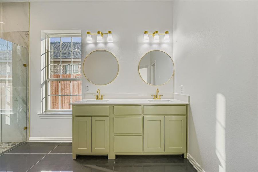 Furnished interior view inside a new home in , Grand Prairie (Image 4).