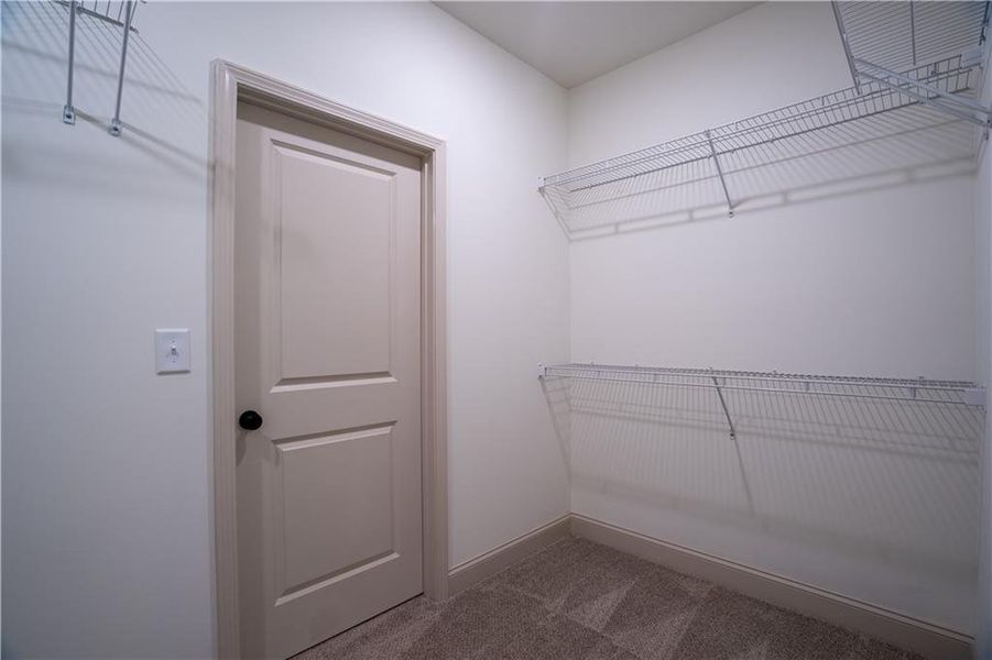 Image 34 of a home in .