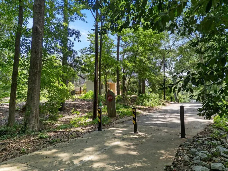 Natural landscape and outdoor views near  in Decatur (Image 60).