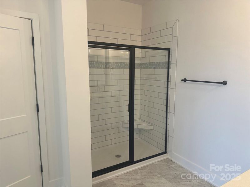 Spacious, unfurnished interior of a new home in Kerns Ridge, Salisbury (Image 21).