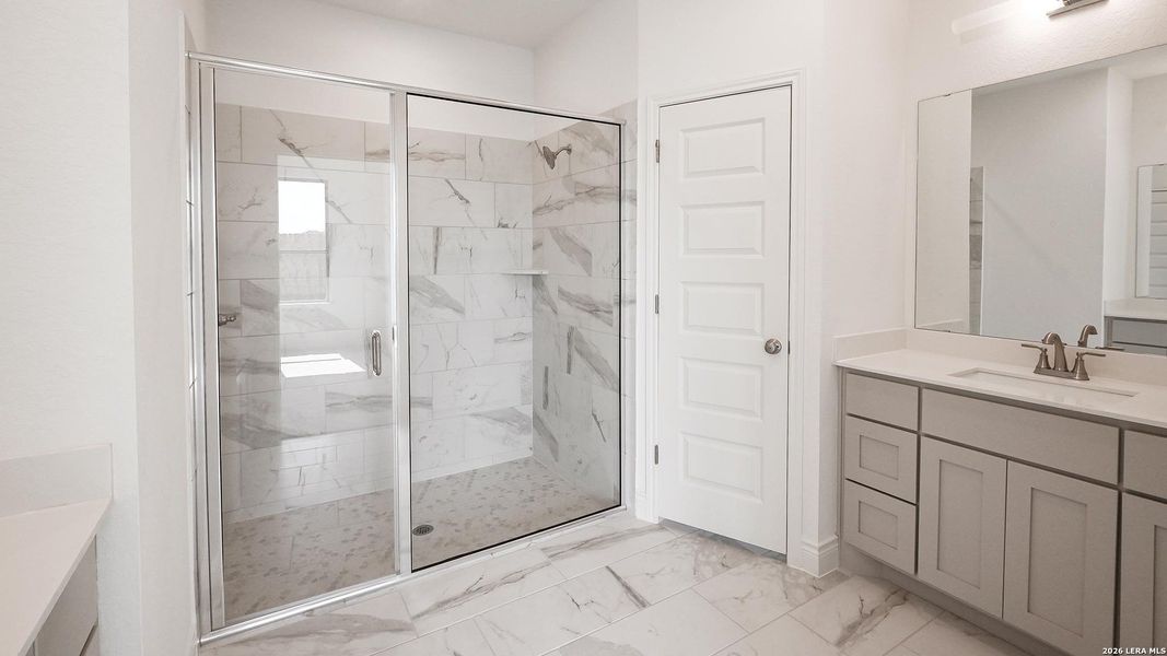 Furnished interior view inside a new home in Legacy at Lake Dunlap, New Braunfels (Image 7).
