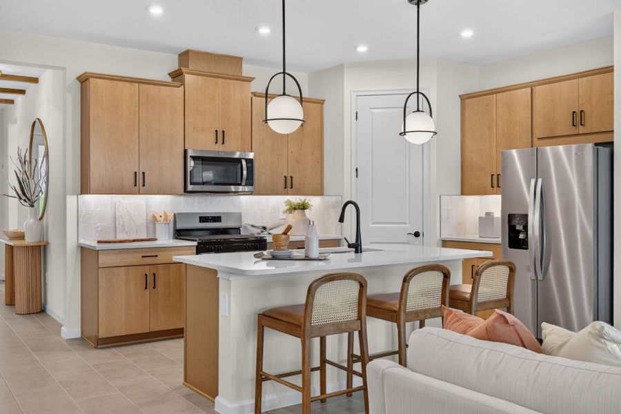 Representative furnished interior of a home built from the Glades by Mattamy Homes in Pasadena Ridge Master, Dade City (Image 8).