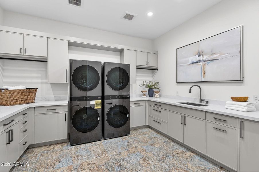 95-web-or-mls-82- E Charter Oak Rd