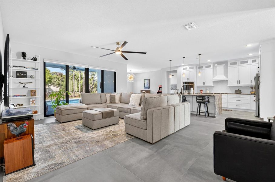 Family Room 7