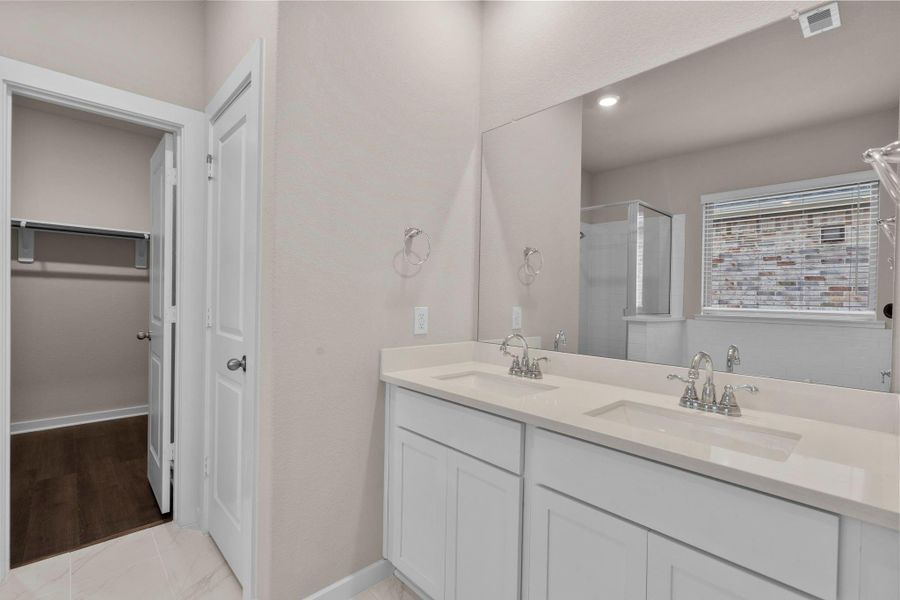 Furnished interior view inside a new home in Westridge Cove 50', Panorama Village (Image 11).