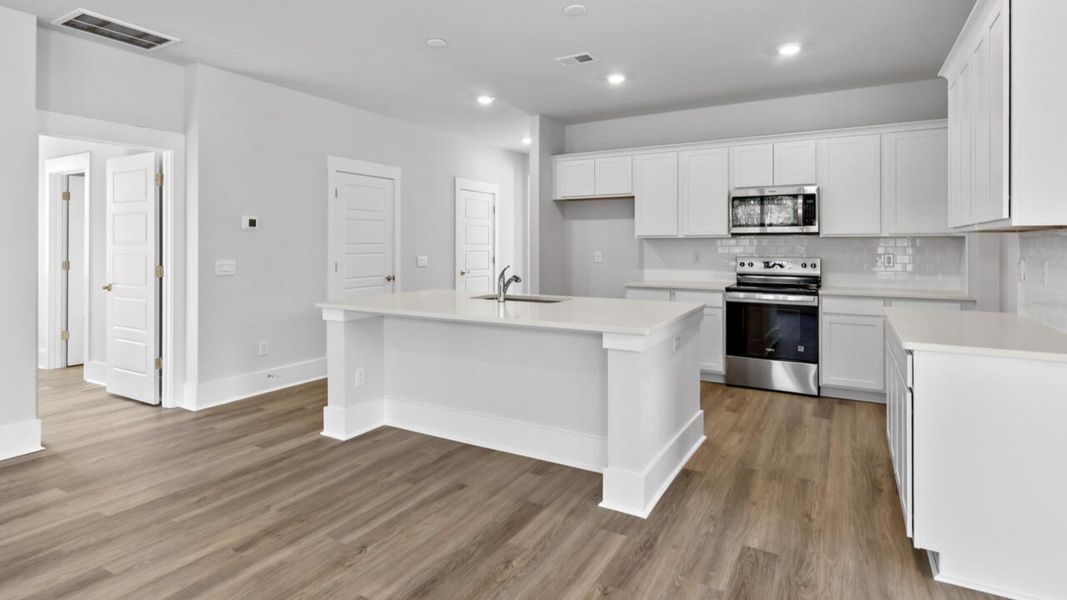 Furnished interior view inside a new home in Rolling Hills, Bolivia (Image 7).