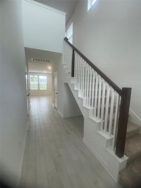 Spacious, unfurnished interior of a new home in Ellerden, Tomball (Image 14). Spacious, unfurnished interior of a new home in Ellerden, Tomball (Image 14).