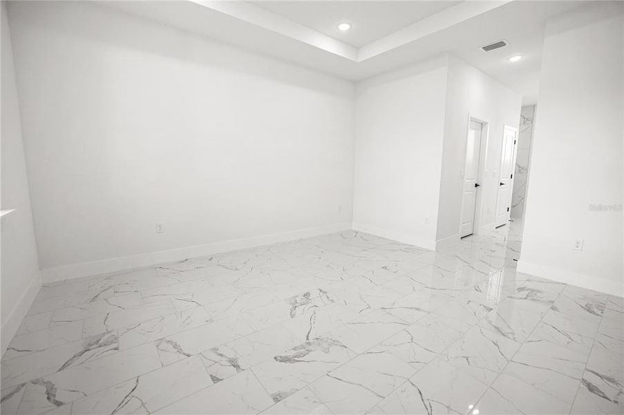 Image 21 of a home in .