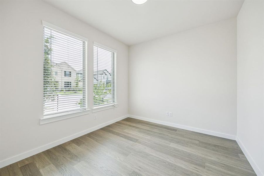 Spacious, unfurnished interior of a new home in LakePointe, Lavon (Image 24). Spacious, unfurnished interior of a new home in LakePointe, Lavon (Image 24).