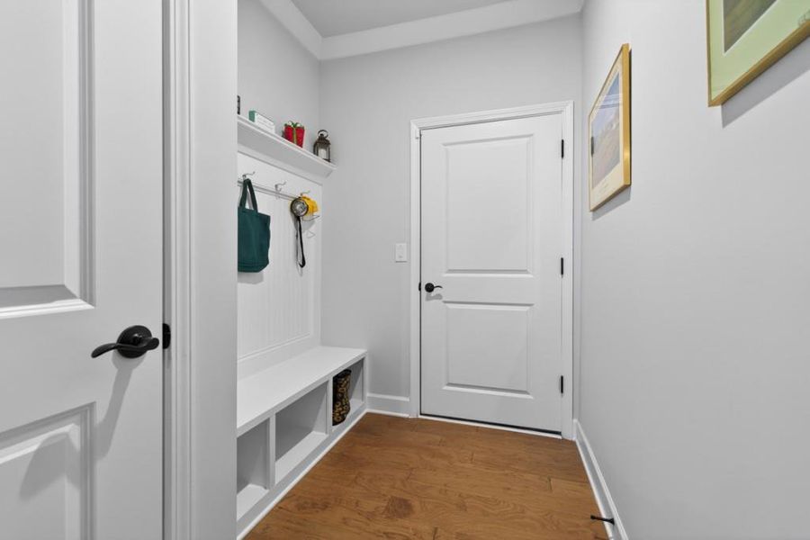 Furnished interior view inside a new home in Del Webb Chateau Elan, Hoschton (Image 18). Furnished interior view inside a new home in Del Webb Chateau Elan, Hoschton (Image 18).