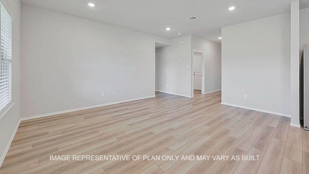 Representative unfurnished interior of a home built from the Fargo by D.R. Horton in Pleasant Hill, Bryan (Image 13).