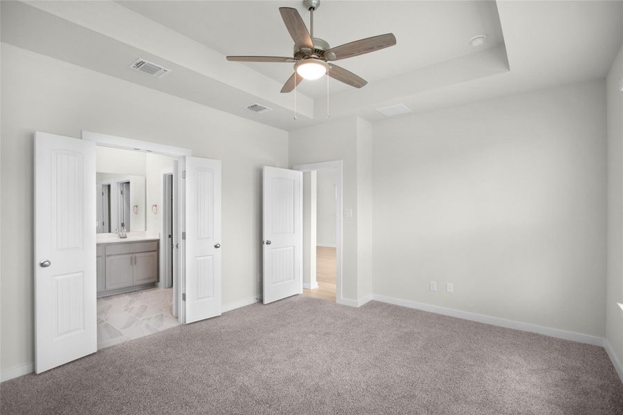 REPRESENTATIVE OF FLOOR PLAN ONLY REPRESENTATIVE OF FLOOR PLAN ONLY