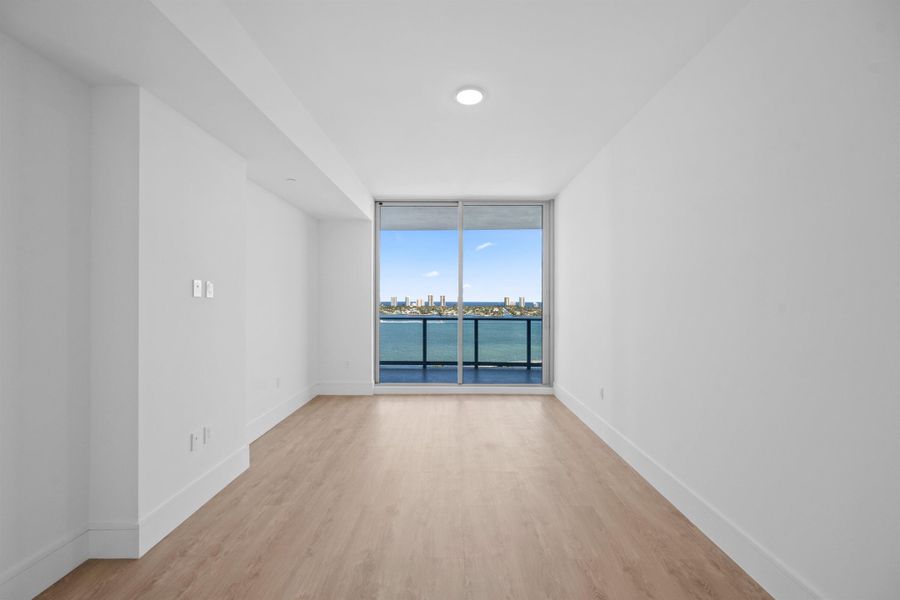 Primary Bedroom Balcony