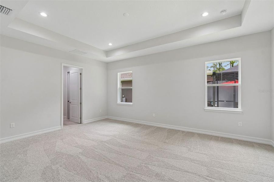 Spacious, unfurnished interior of a new home in Southern Hills Plantation, Brooksville (Image 21). Spacious, unfurnished interior of a new home in Southern Hills Plantation, Brooksville (Image 21).