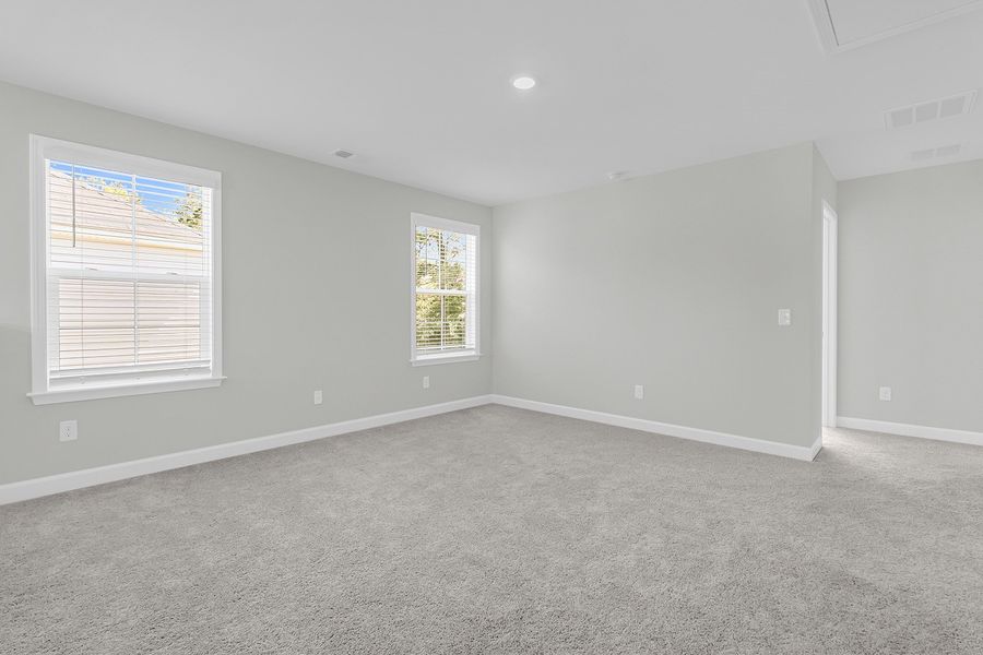 Spacious, unfurnished interior of a new home in Six Oaks, Summerville (Image 33). Spacious, unfurnished interior of a new home in Six Oaks, Summerville (Image 33).