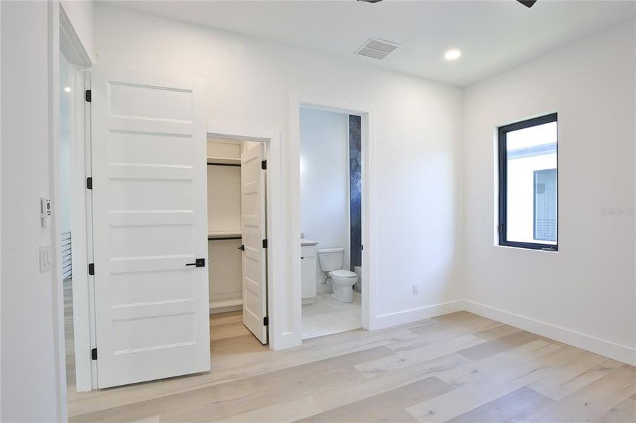 Image 47 of a home in . Image 47 of a home in .