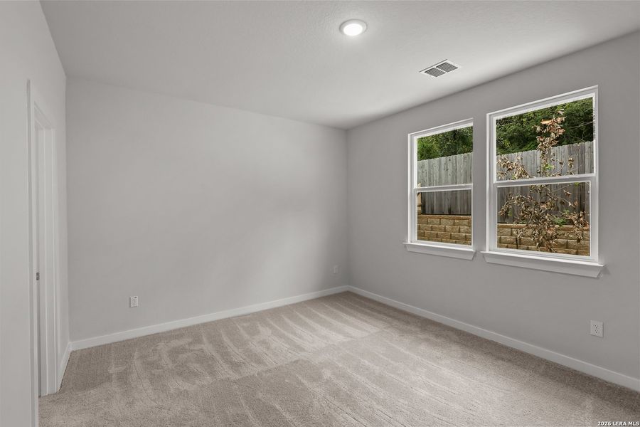 Spacious, unfurnished interior of a new home in Rosemont Hill, San Antonio (Image 20). Spacious, unfurnished interior of a new home in Rosemont Hill, San Antonio (Image 20).
