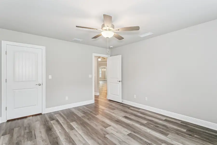 Representative unfurnished interior of a home built from the The Sapphire Estate by Herbst Homes in Walther Reserve, Milton (Image 26).