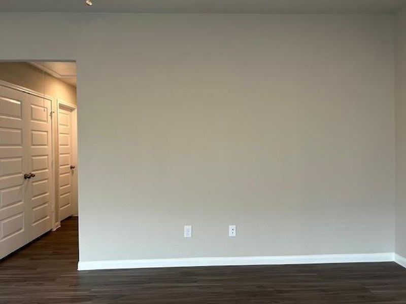 Spacious, unfurnished interior of a new home in Charleston Heights, Rosharon (Image 15).