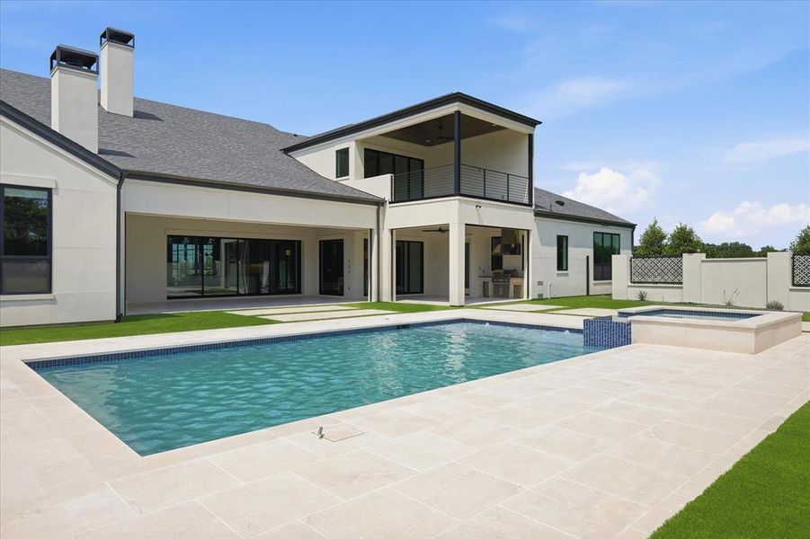 Exterior details and patio area of a home in , Bartonville (Image 24).