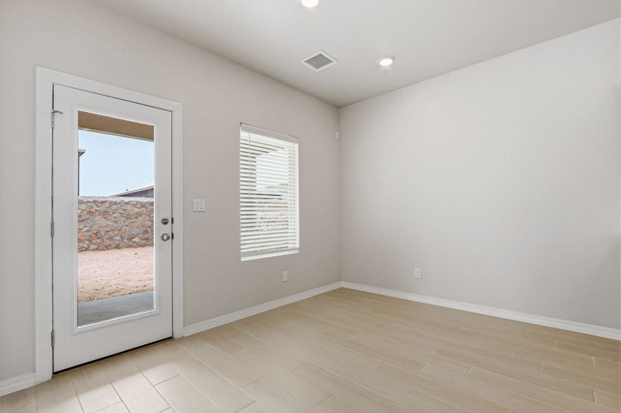 Representative unfurnished interior of a home built from the Poppy by View Homes in Paseos Del Este, El Paso (Image 23).