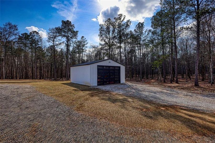 Image 81 of a home in .