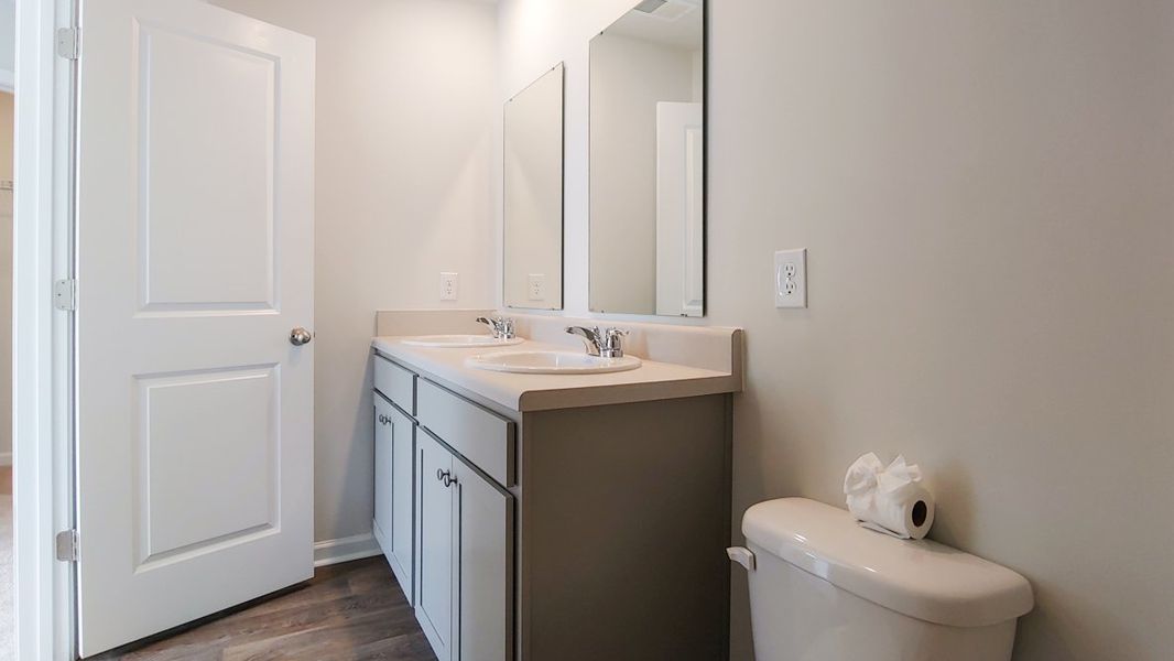 Representative furnished interior of a home built from the HOPKINS by D.R. Horton in Garbon Fields, Summerville (Image 23). Representative furnished interior of a home built from the HOPKINS by D.R. Horton in Garbon Fields, Summerville (Image 23).