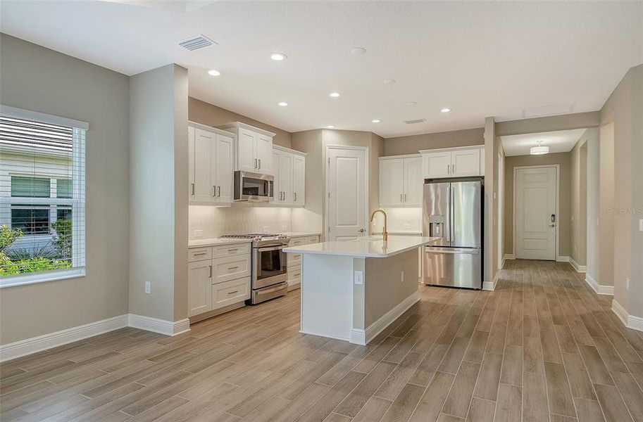 Image 34 of a home in .