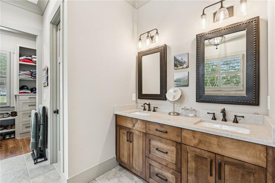 Furnished interior view inside a new home in , Dahlonega (Image 19).