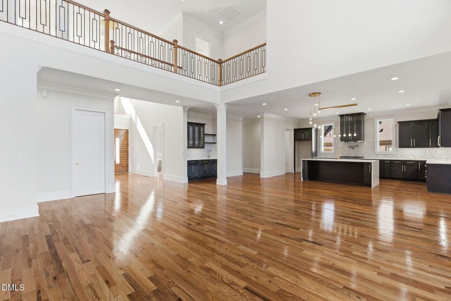16-web-or-mls-4205 Limerick Dr-16