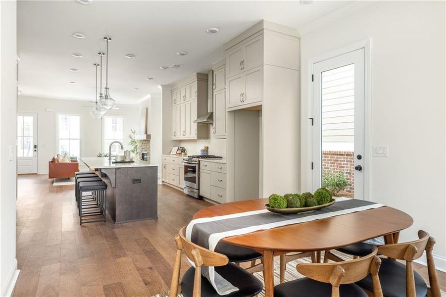 Furnished interior view inside a new home in Evanshire Single Family, Duluth (Image 17). Furnished interior view inside a new home in Evanshire Single Family, Duluth (Image 17).