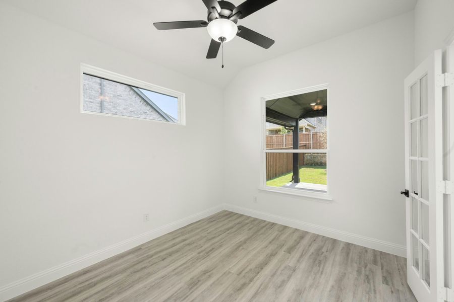 Spacious, unfurnished interior of a new home in Westside Preserve - 60ft. lots, Midlothian (Image 22). Spacious, unfurnished interior of a new home in Westside Preserve - 60ft. lots, Midlothian (Image 22).