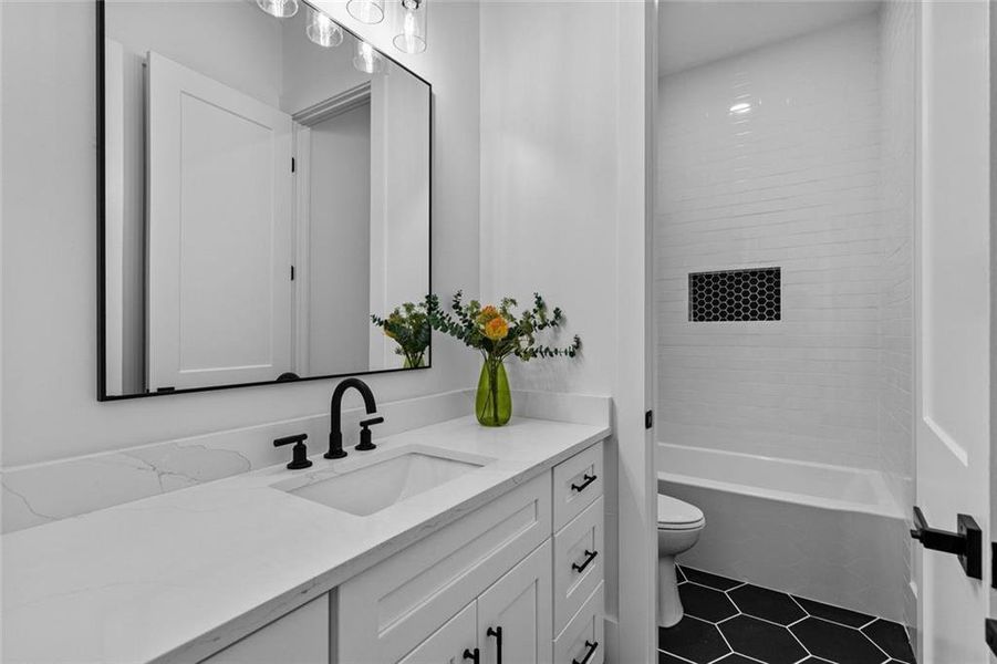 Furnished interior view inside a new home in , Bethlehem (Image 43).