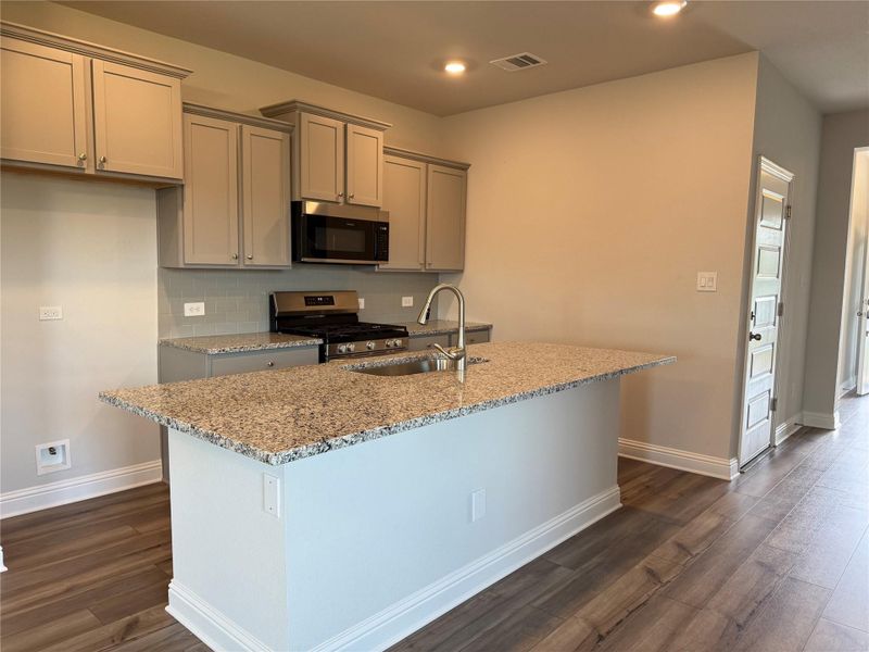 Furnished interior view inside a new home in Bayou Maison, Dickinson (Image 4). Furnished interior view inside a new home in Bayou Maison, Dickinson (Image 4).