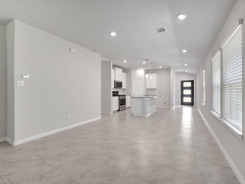 Photo is not of the actual home, but is an inspirational photo of builder’s model home and may depict options, furnishings, and/or decorator features that are not included Photo is not of the actual home, but is an inspirational photo of builder’s model home and may depict options, furnishings, and/or decorator features that are not included