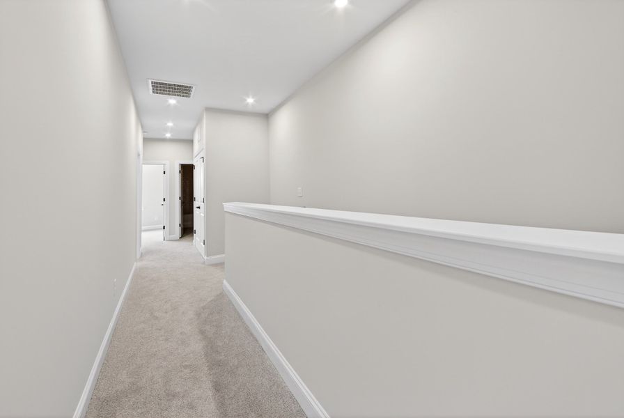 Spacious, unfurnished interior of a new home in Old Town Village, Waxhaw (Image 36). Spacious, unfurnished interior of a new home in Old Town Village, Waxhaw (Image 36).