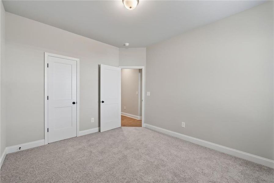 Spacious, unfurnished interior of a new home in , Loganville (Image 49).