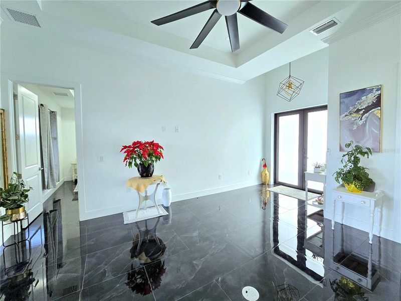 Furnished interior view inside a new home in , Lehigh Acres (Image 8).