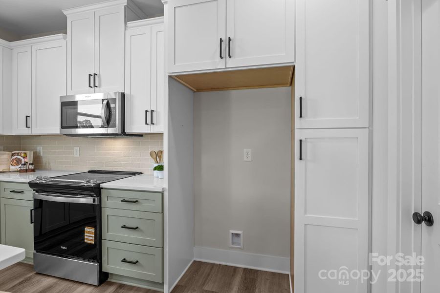 Furnished interior view inside a new home in , Lincolnton (Image 12).