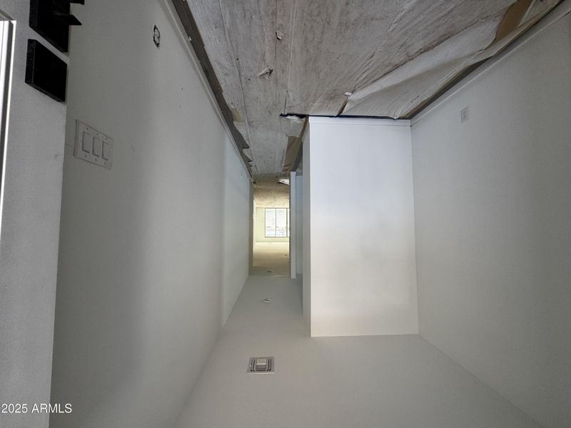 1a - Front Entry 1a - Front Entry