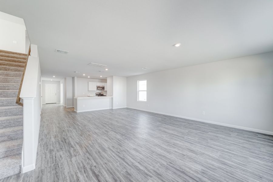 Representative unfurnished interior of a home built from the Jefferson by National HomeCorp in Lincolnton, Lincolnton (Image 19).
