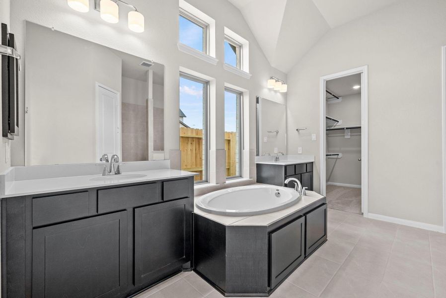 Furnished interior view inside a new home in Jubilee, Hockley (Image 10).