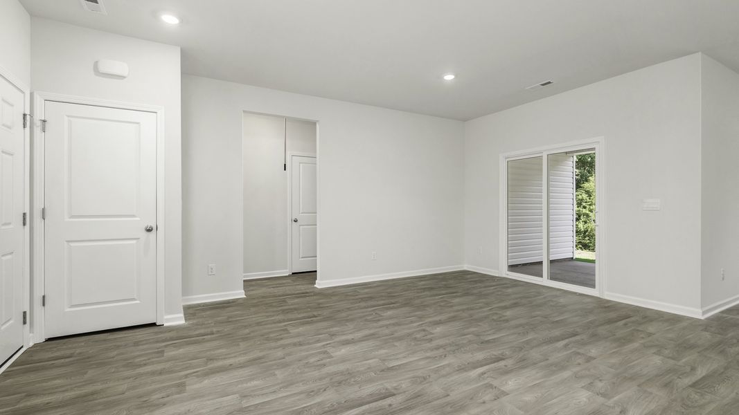 Representative unfurnished interior of a home built from the Dylan by D.R. Horton in Waverly Place, Linwood (Image 16). Representative unfurnished interior of a home built from the Dylan by D.R. Horton in Waverly Place, Linwood (Image 16).